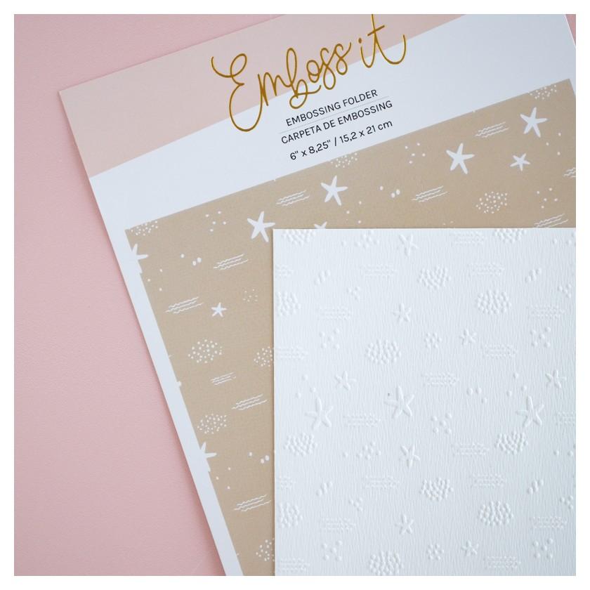 "CARPETA DE EMBOSSING 6"" x 8.25"" OCEANO LORA BAILORA